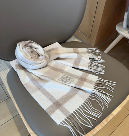 Loewe Scarf 180CM Ivory Beige Cashmere 969482