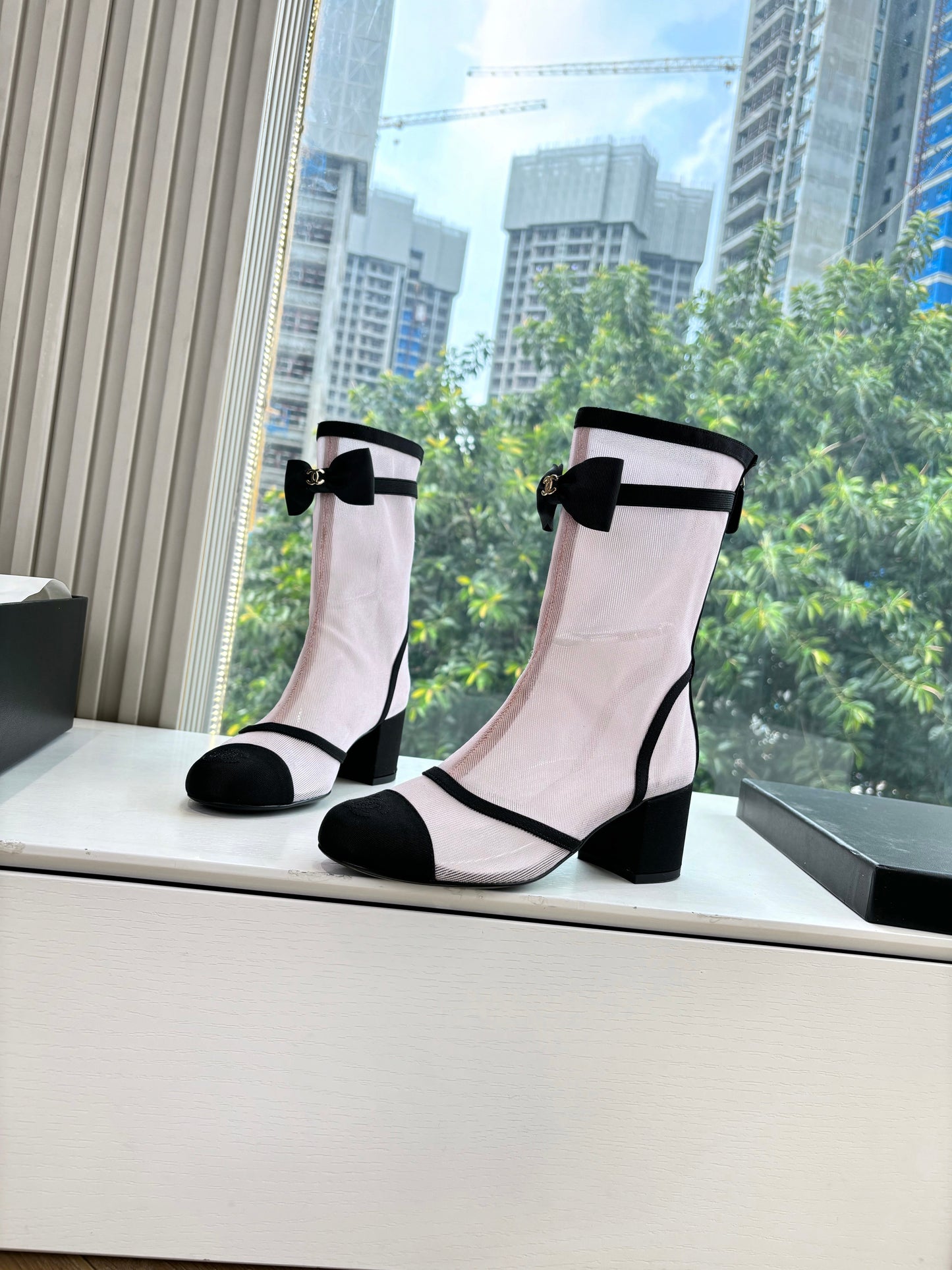 CC 25 Short Boot Light Pink Mesh Black Bow 430321
