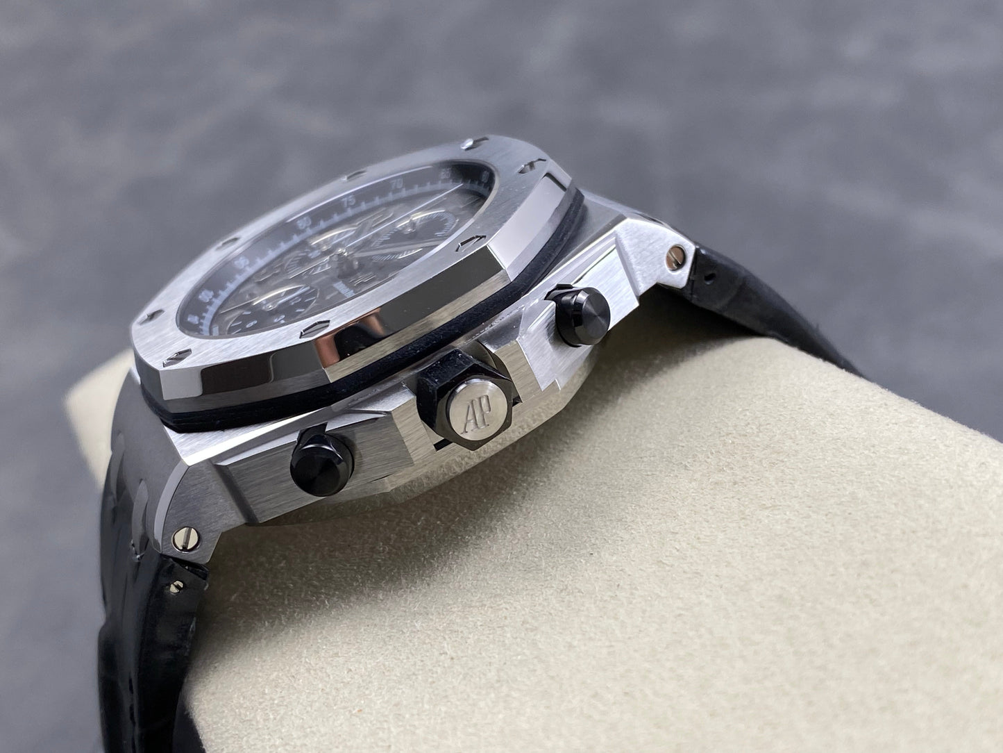 Audemars Piguet Royal Oak Offshore Chronograph 41mm Grey Dial Grey Leather