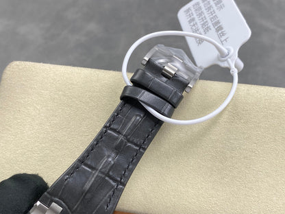 Audemars Piguet Royal Oak Offshore Chronograph 41mm Grey Dial Grey Leather