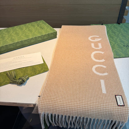 GG Houndstooth Scarf 180CM Beige Cashmere 288335