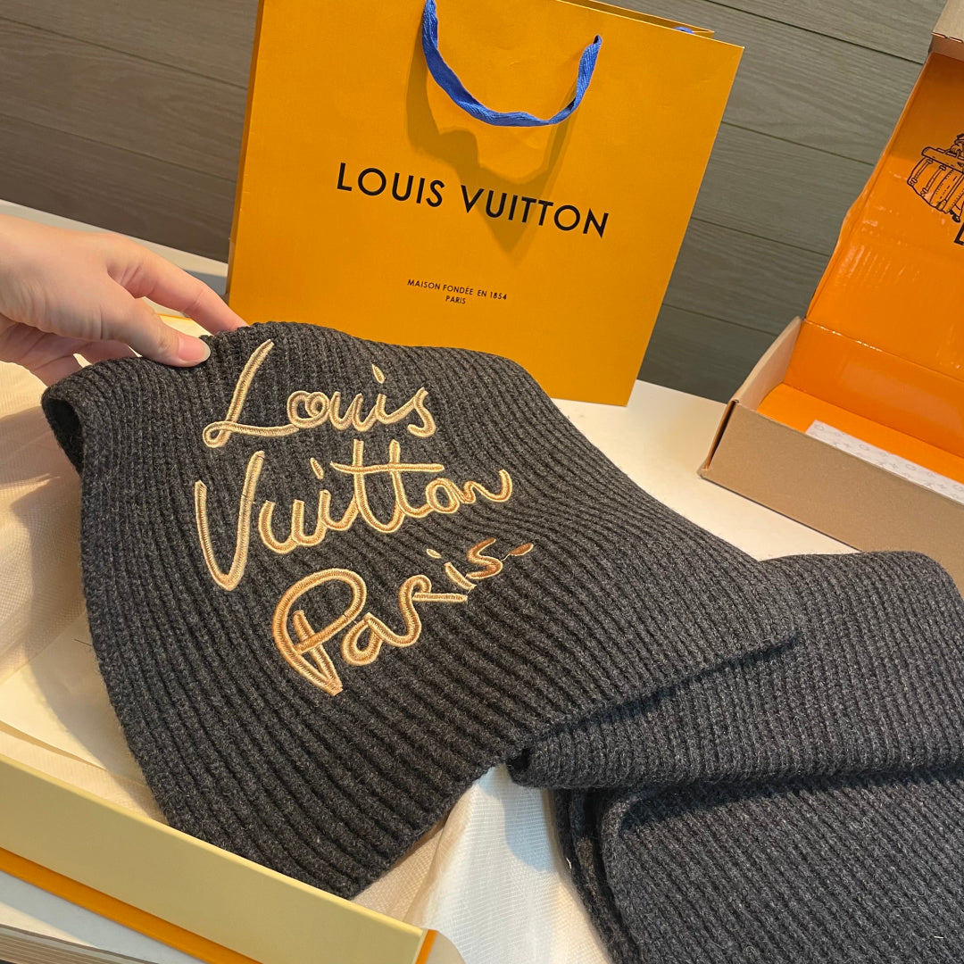 LV Exclusive Scarf 180cm Black Wool 978801