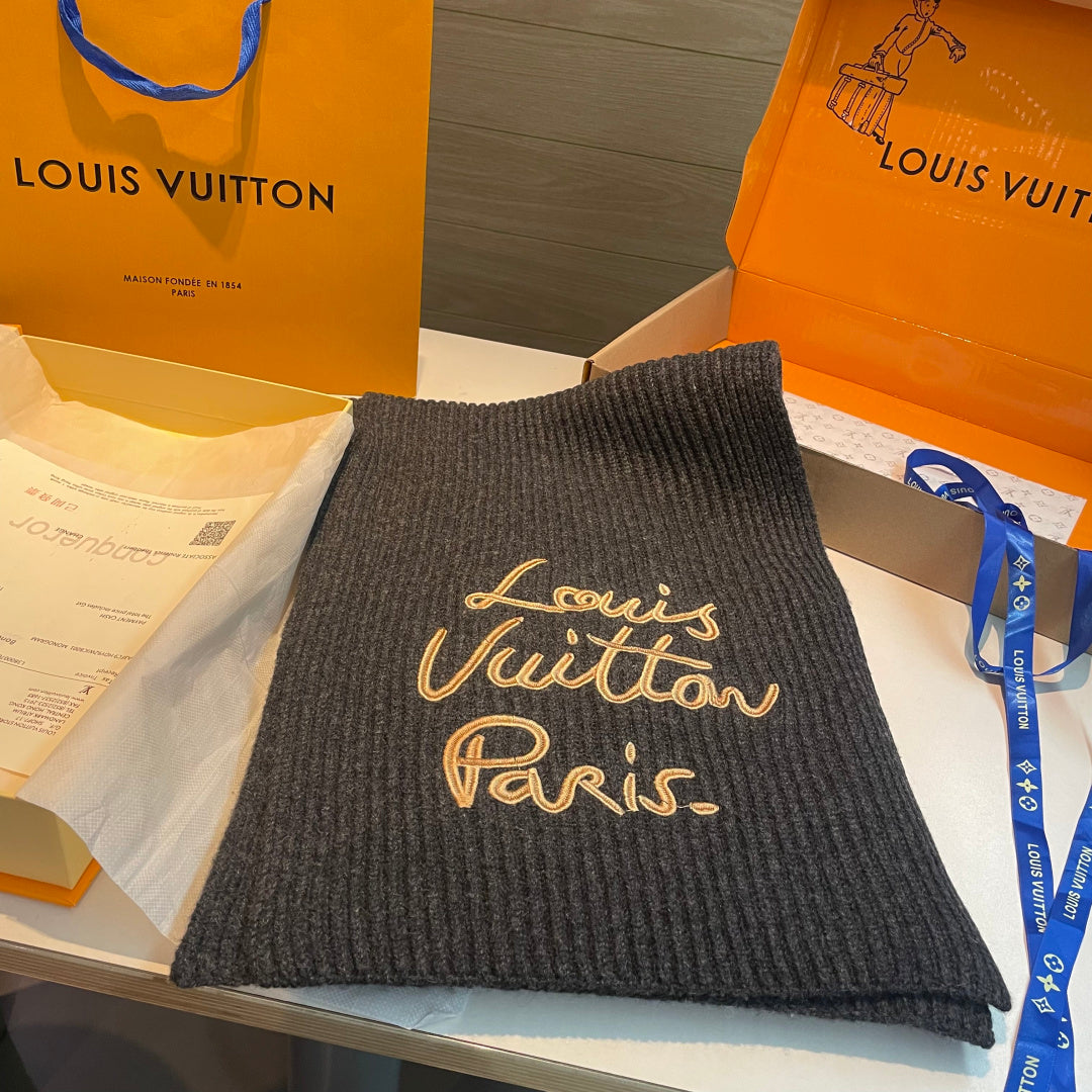 LV Exclusive Scarf 180cm Black Wool 978801
