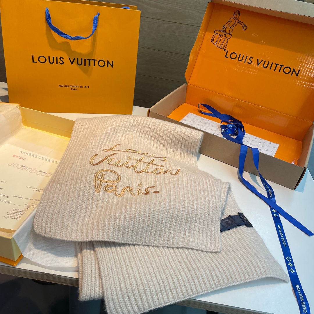 LV Exclusive Scarf 180cm Light Beige Wool 978803