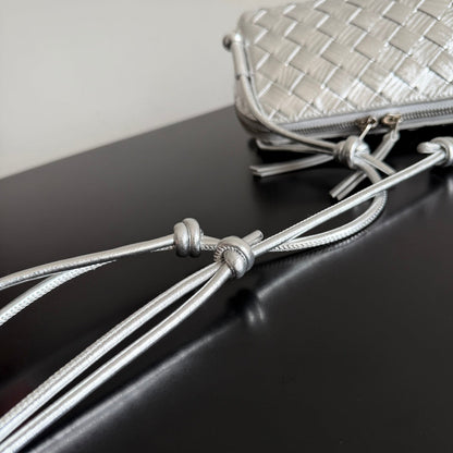 Bottega Veneta 2026 Concert Pouch Bag 18.5 Silver Intrecciato Leather 137078