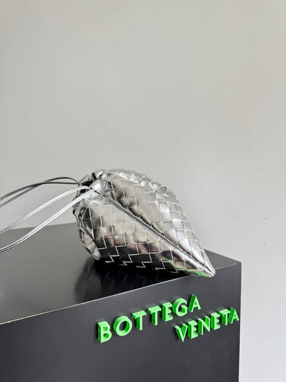 Bottega Veneta 2026 Dust Bag Silver Laminated Leather