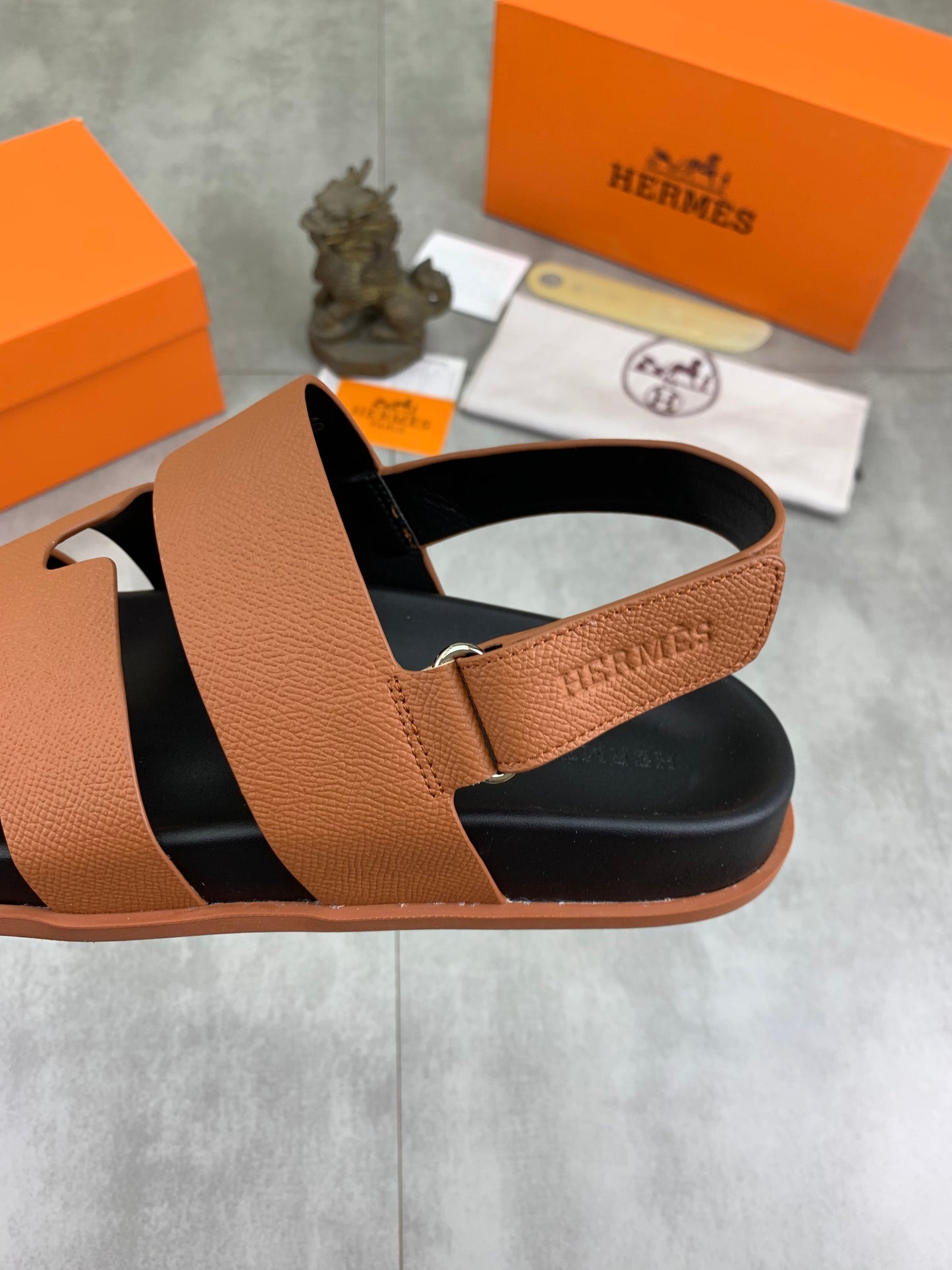HM Men's Genius Sandals Brown Calfskin 645505