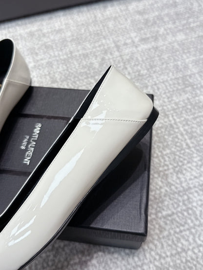 YSL 26ss Square Toe Loafers White Patent Leather 662733