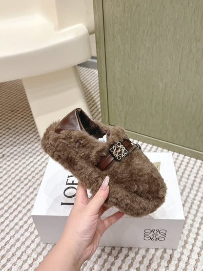 Loewe 2025 Slipper With A Buckle Strap Brown Fur Leather 556054