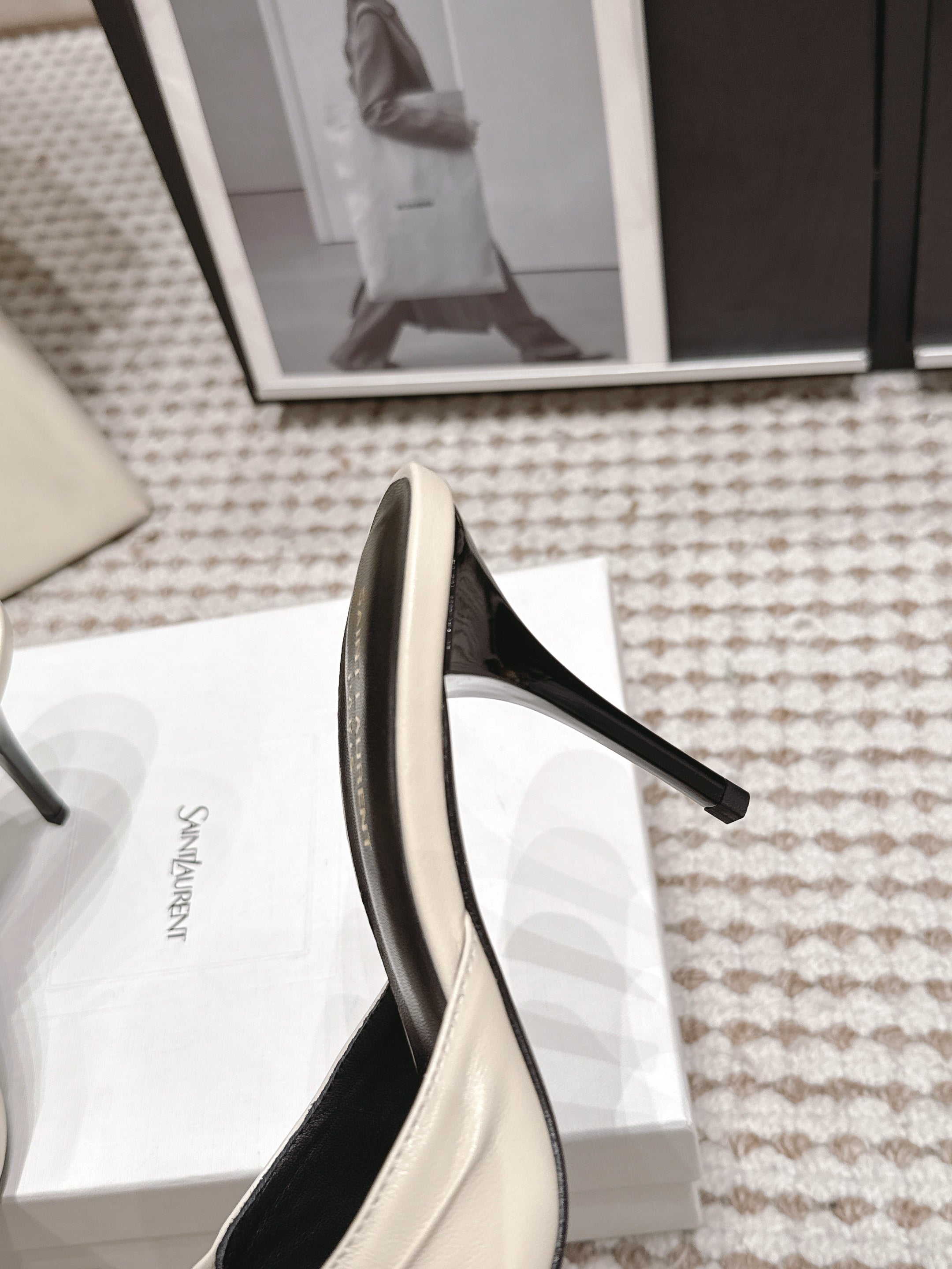 YSL 2026 Babylone Mules 90mm Cream mix Black Soft Cowhide 813423