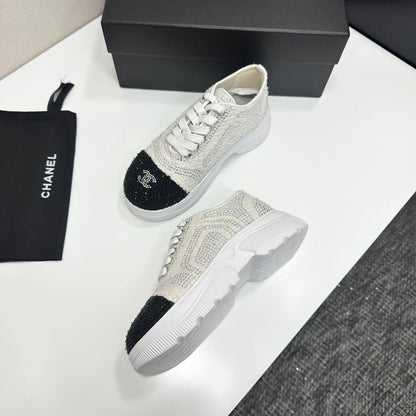 CC 26s Casual Sneakers Rhinestones Ivory Black Mesh Sheepskin 626361