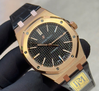 Audemars Piguet Royal Oak Selfwinding 41mm 15400OR Black Dial Leather Strap