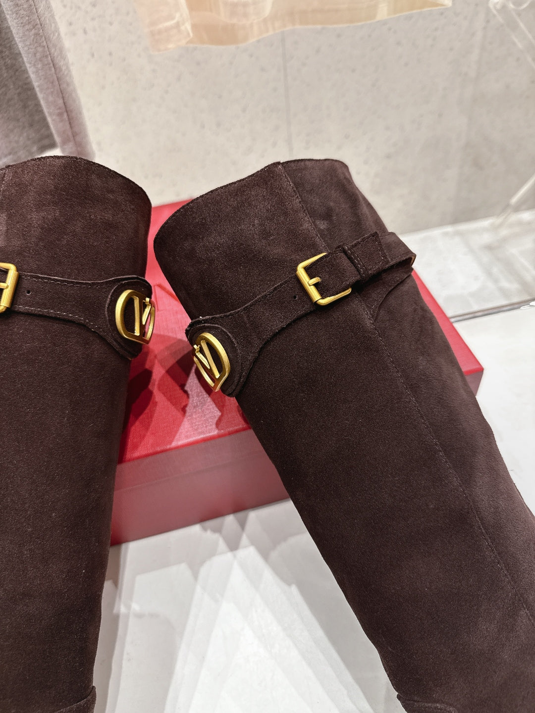 VT long boots chocolate brown suede 174425