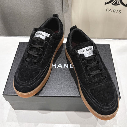 Chanel 2026 Sneaker Suede 852669