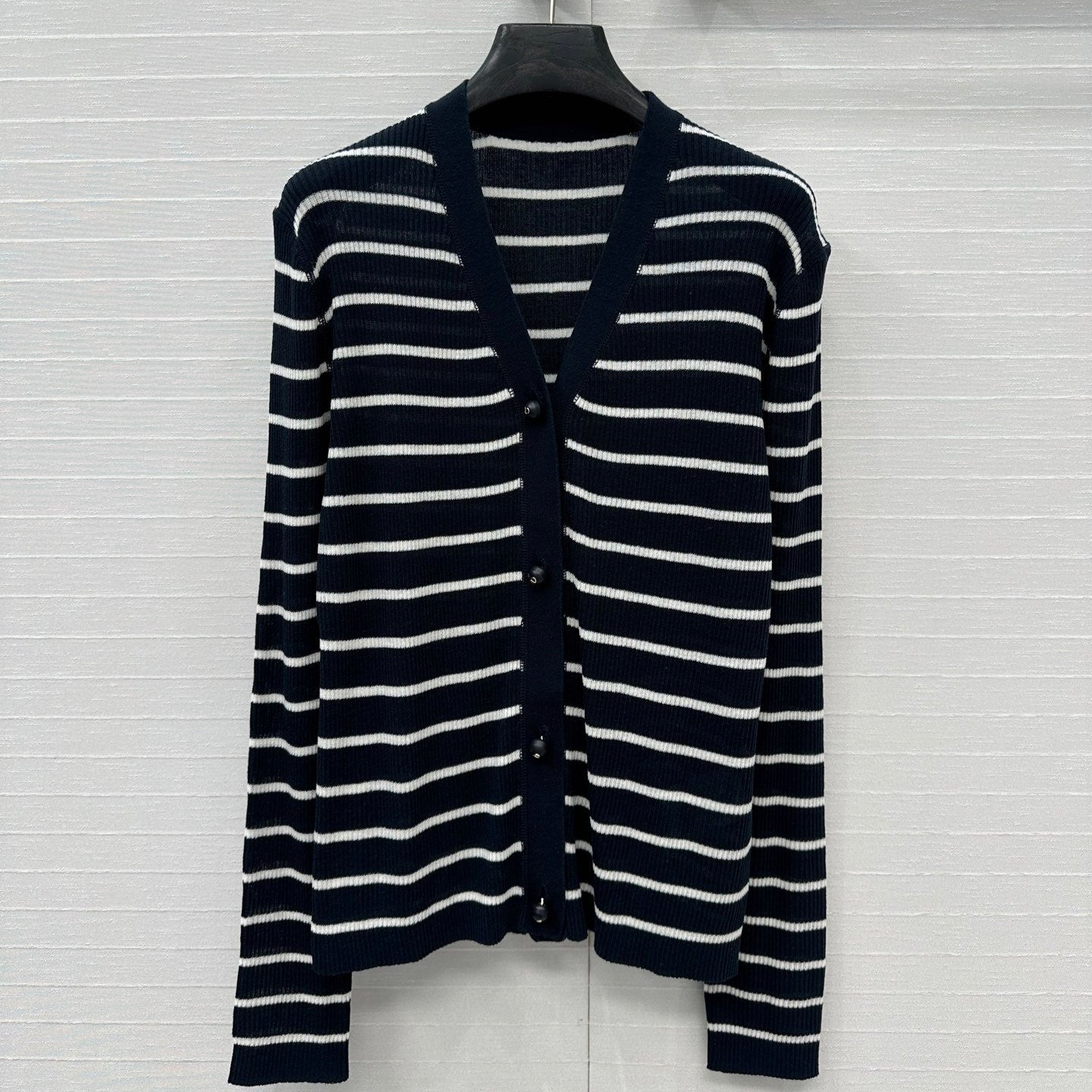 CD 25 Cardigan Black Linen Cashmere