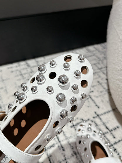 ALAIA PEARL MARY JANE SHOES IN WHITE LAMBSKIN