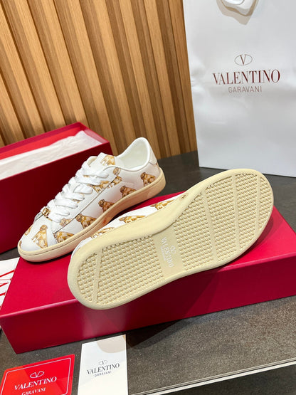 VT 25S  Casual Sneakers  White Yellow Cowhide 563089