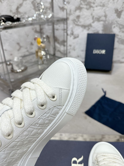 CD B33 Sneaker 30mm In White Monogram Calfskin 100554