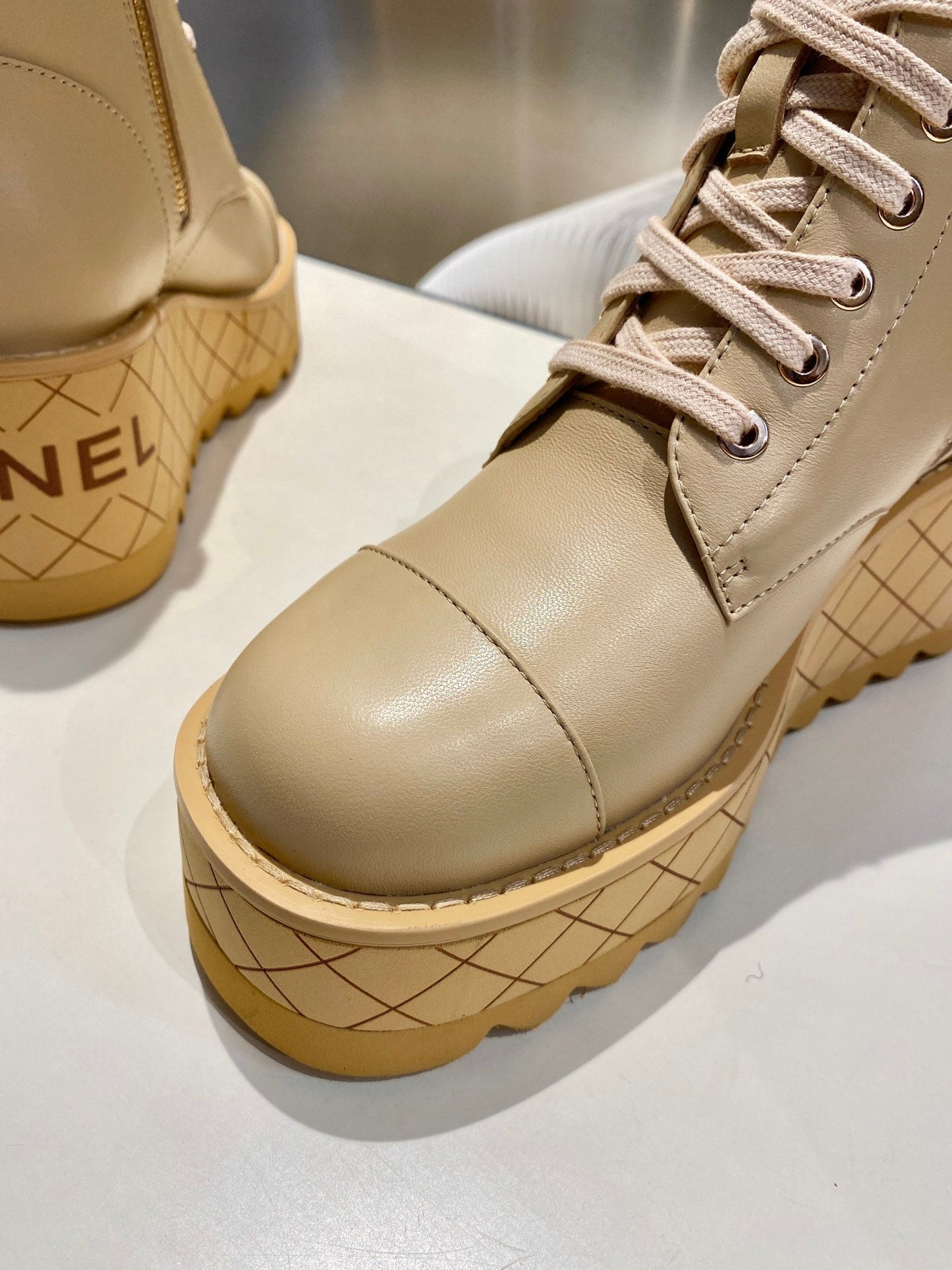 CC Ankle Boots 100m Beige Lambskin