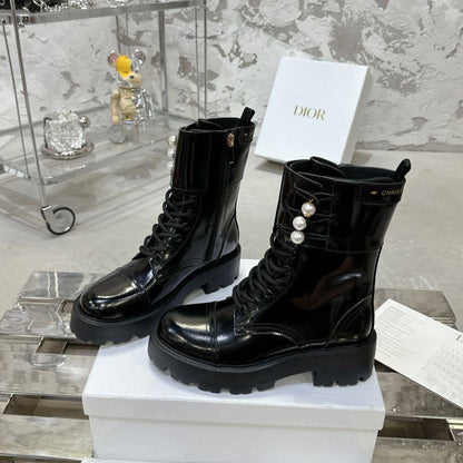 CD D-Strike Ankle Boot In Black Glossy Cowhide  100587