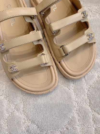 CC Slippers Beige Lambskin 145355