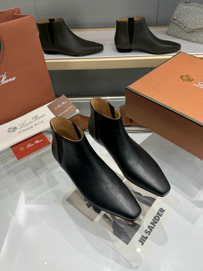 LP Sumire Ankle Boot In Black Nappa Calfskin 980108