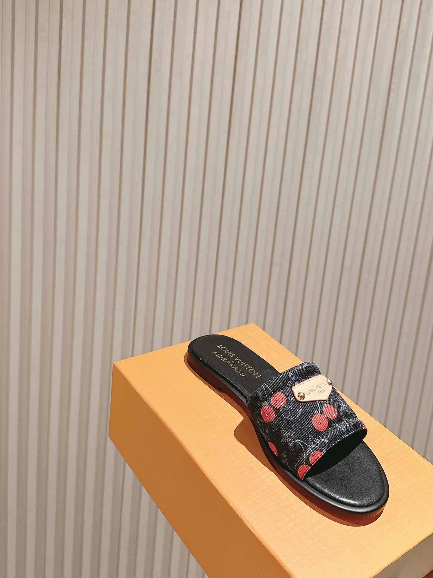 LV 26ss Slippers Navy Blue Black Red Denim Leather 656929