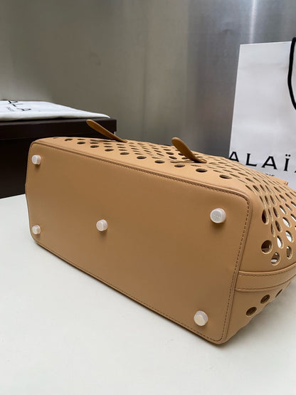 Alaia NEO MINA 32 BAG NUDE CALFSKIN 243007