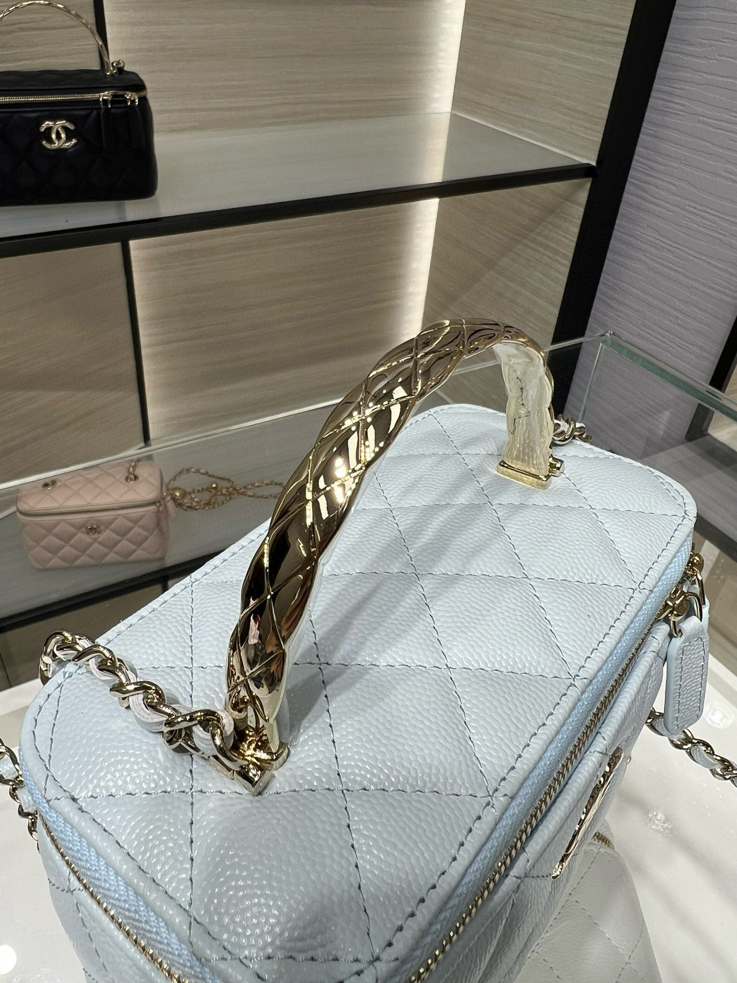 CC 25S Small Vanity 17cm Cloud Blue Grained Calfskin Light Gold Hardware