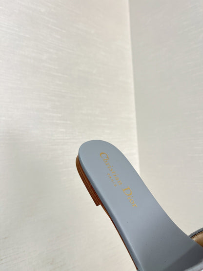 dway slide embroidered grey cotton