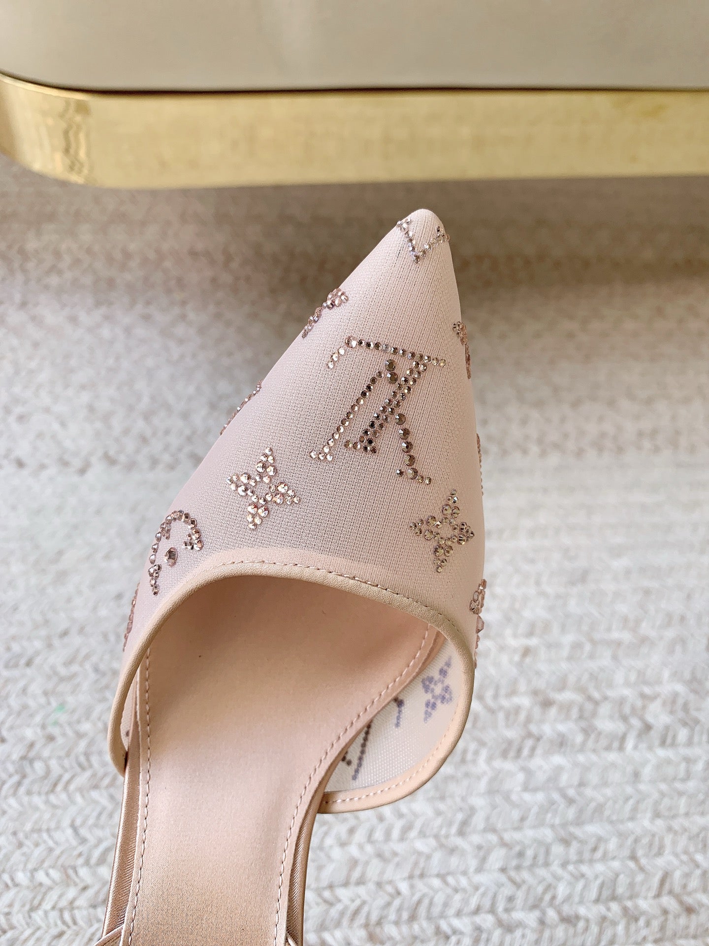 LV 26ss Slingback Beige Mesh Leather 669993