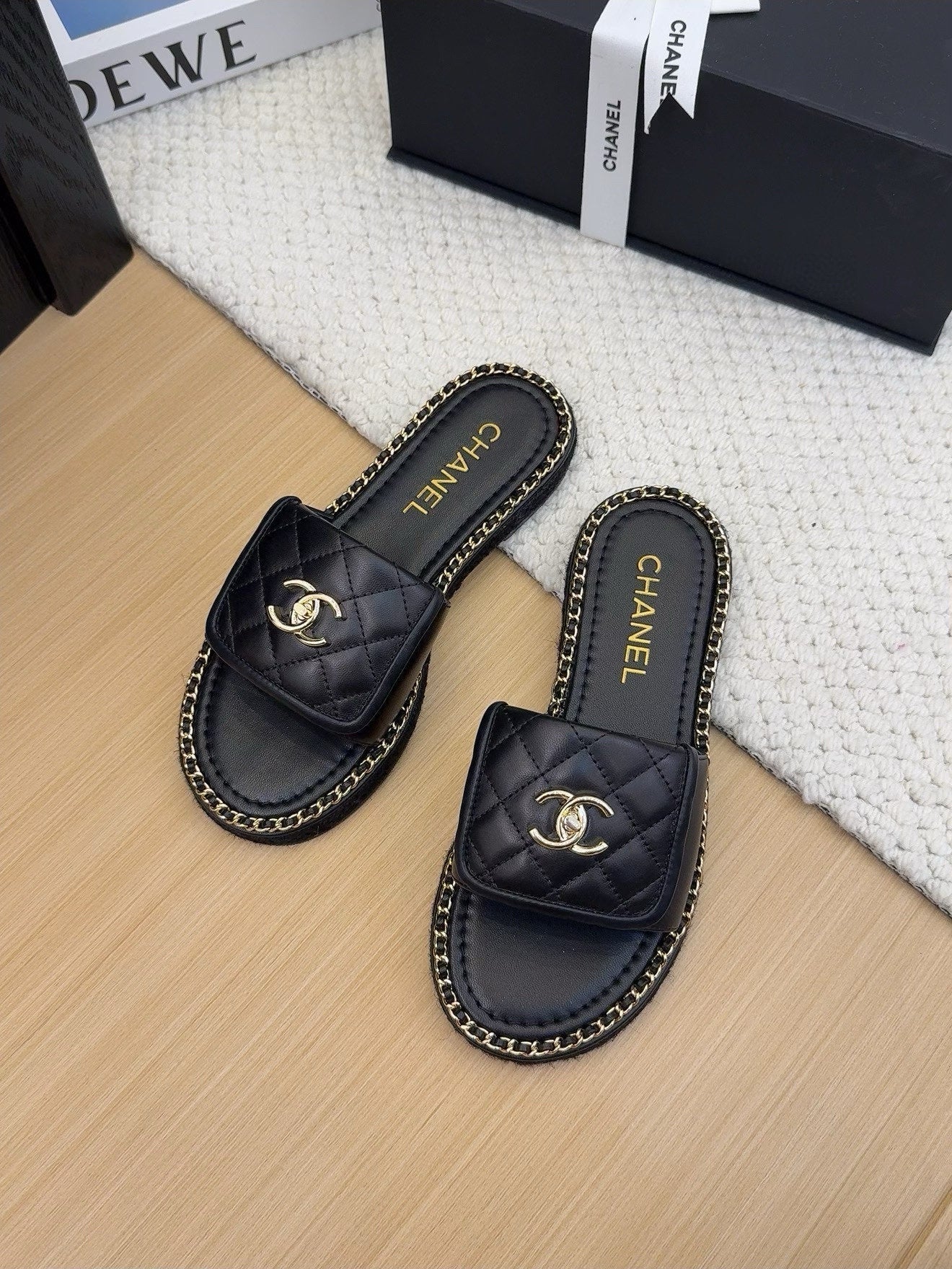 CC 25c Mule Quilted