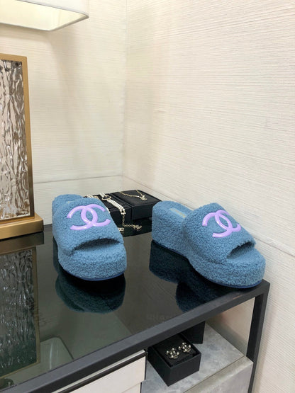 CC Wedge Sandal Cerulean Wool