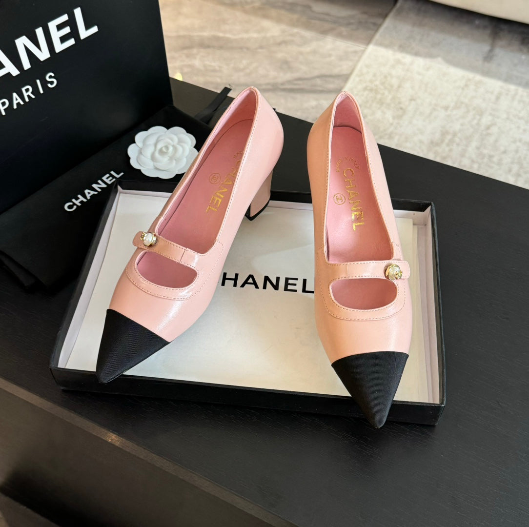 Double C WOMEN'S SHOES SPIRIT TOE Light Pink Lambskin