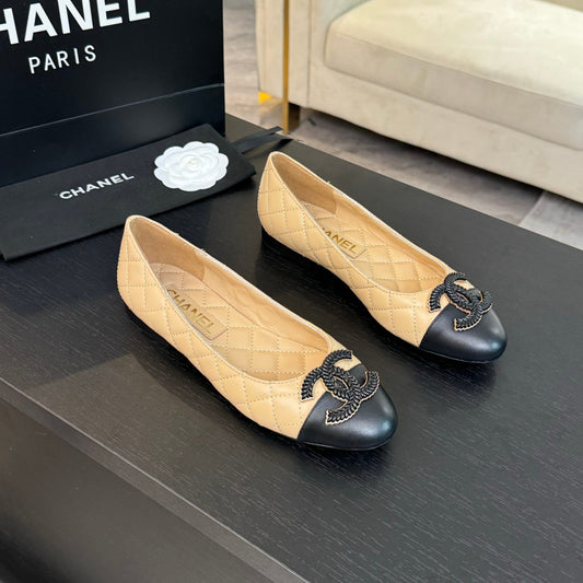 ballet flat beige quilted lambskin large black cc logo
