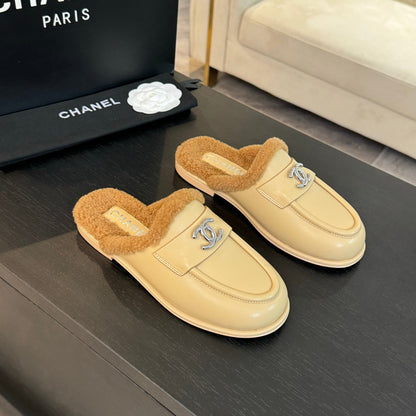 CC Mule Beige Calfskin Lamb Wool