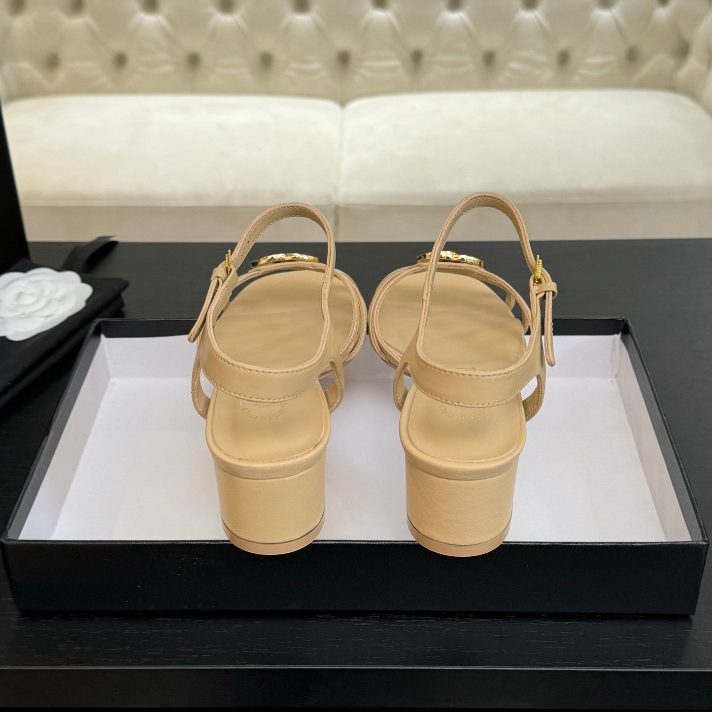 CC 45mm Sandal DarkCream Sheepskin  212928