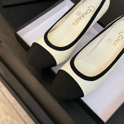 CC 25S Pump 85mm White Calfskin Black Grosgrain