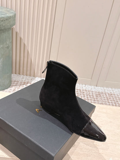 Alaia 2025 Ankle Boot With Patent Leather Cap Toe Black Suede 556086