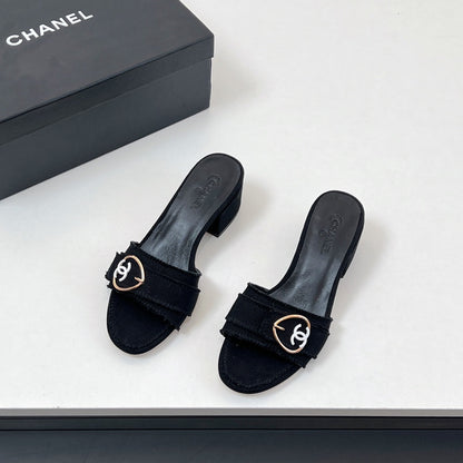CC Mule Sandals In Black Canvas Fabric 149439