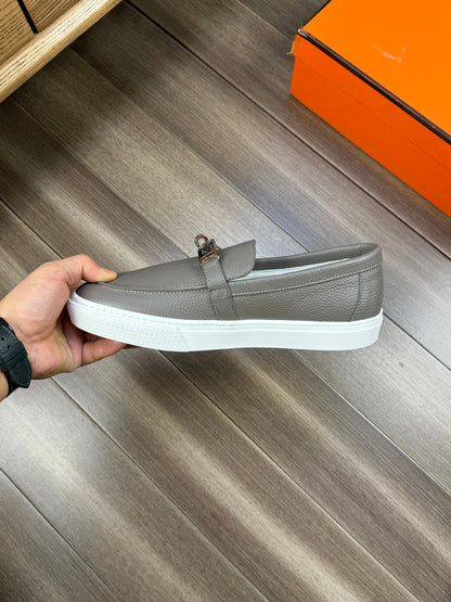 HM GAME SLIP-ON SNEAKER GRAY CALFSKIN