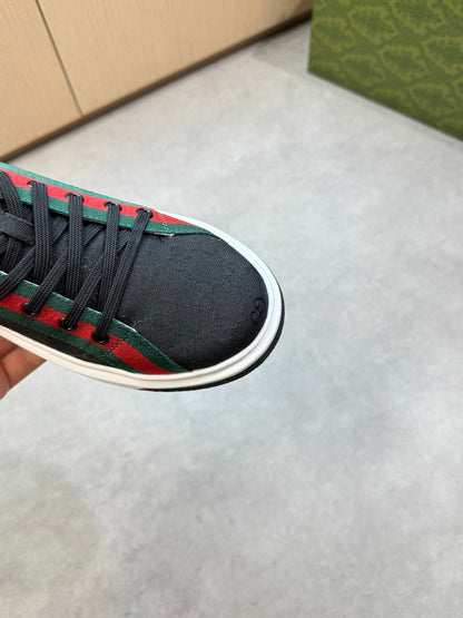 GG Men's Web Sneaker Black Canvas 722441