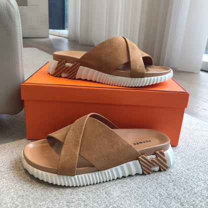 HM INFRA SANDAL CAMEL SUEDE