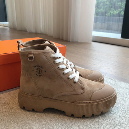 HM ITINERAIRE ANKLE BOOT CAMEL SUEDE