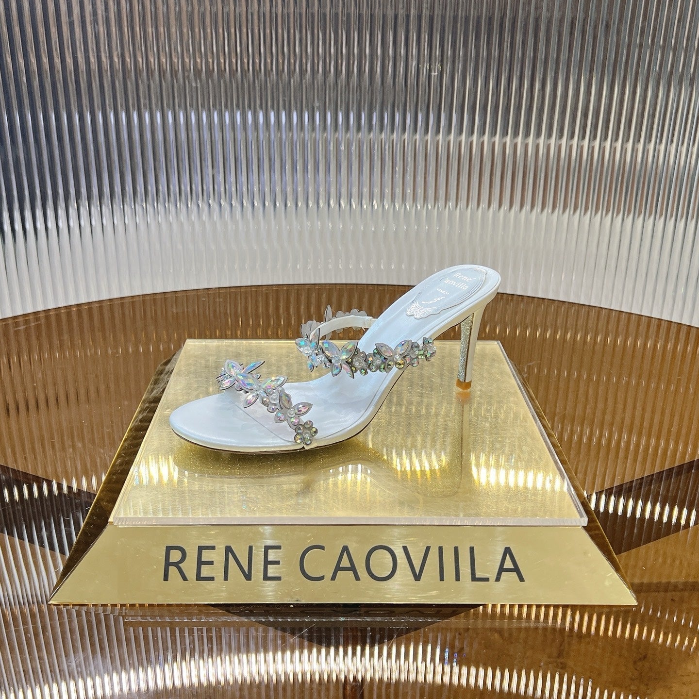 RC 25 Butterfly Flower Thick Heel Sandals White Sheepskin 242922