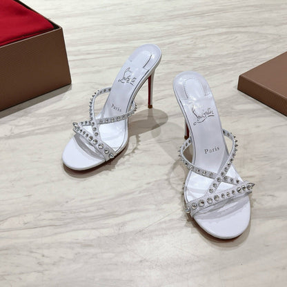CL 25 Cross-Strap Slippers White Gloss Calf Patent Leather Rivets 314923