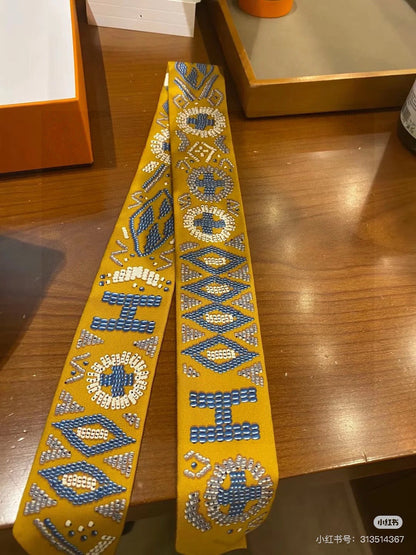 HM Twilly Mini Scarf 86CM Yellow Mulberry Silk 969054
