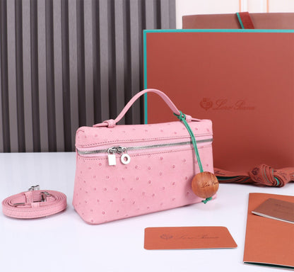 EXTRA POCKET L19 IN BABY PINK OSTRICH LEATHER