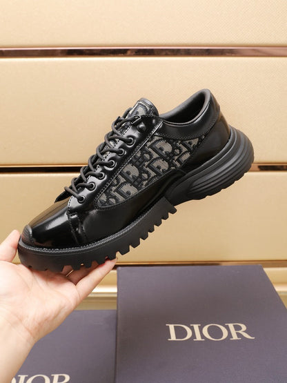CD COMBAT DERBY SHOE BLACK AND BEIGE POLISHED CALFSKIN