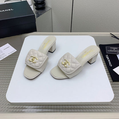 CC Mule Sandals 50mm In White Quilted Lambskin 148944